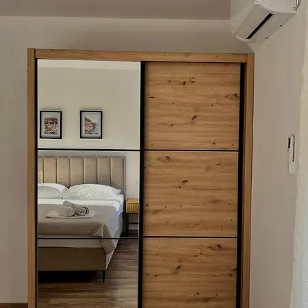 Vakantiehuis Seaview House Fiore Paklenica *