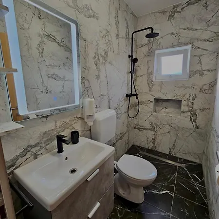 Seaview House Fiore Paklenica Vakantiehuis *