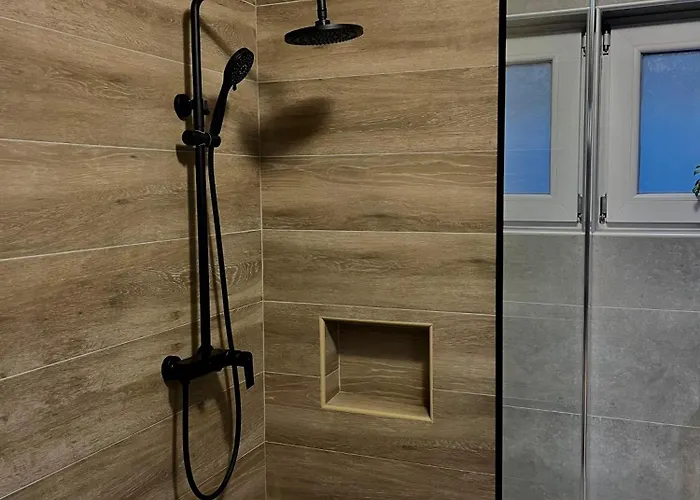 Seaview House Fiore Paklenica 스타리그라드 파클레니차