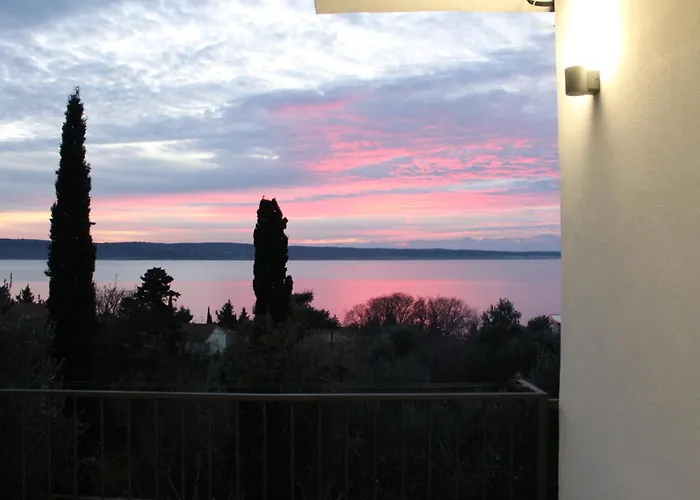 Seaview House Fiore Paklenica 펜션