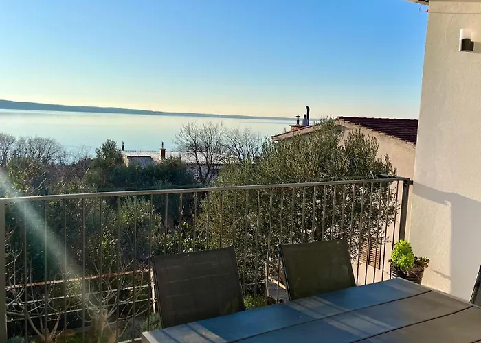 Дом отдыха Seaview House Fiore Paklenica Стариград-Пакленица