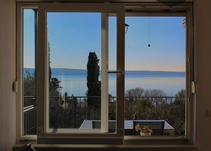 Seaview House Fiore Paklenica 스타리그라드 파클레니차